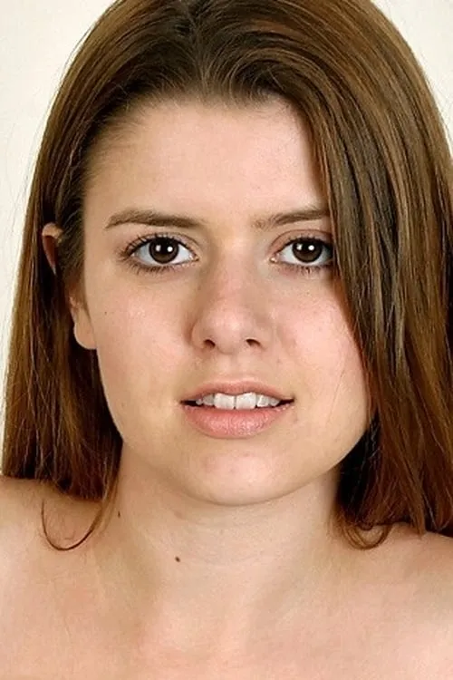 Aspen Stevens interpretando a 