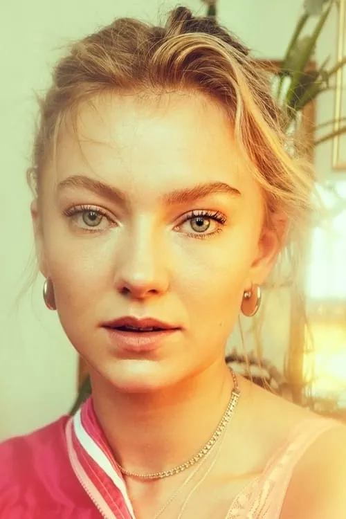 Astrid S en su biografía y filmografía