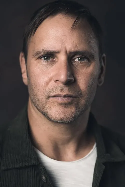 Prashant Chauhan ha trabajado con Atef Vogel en 1 ocasiones