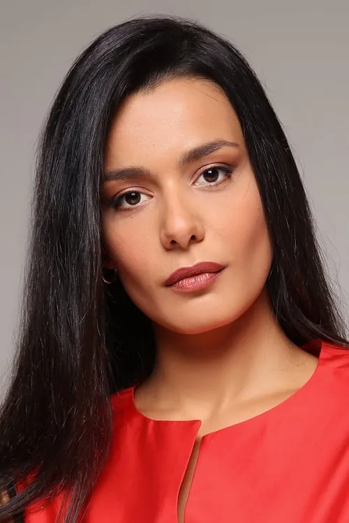 Athina Giakezoglou — personaje: ?????a