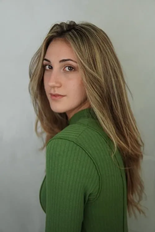 Aura Armengol — personaje: Lucía