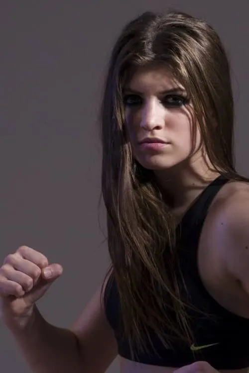 Justin Howell ha trabajado con Aurélia Agel en 1 ocasiones