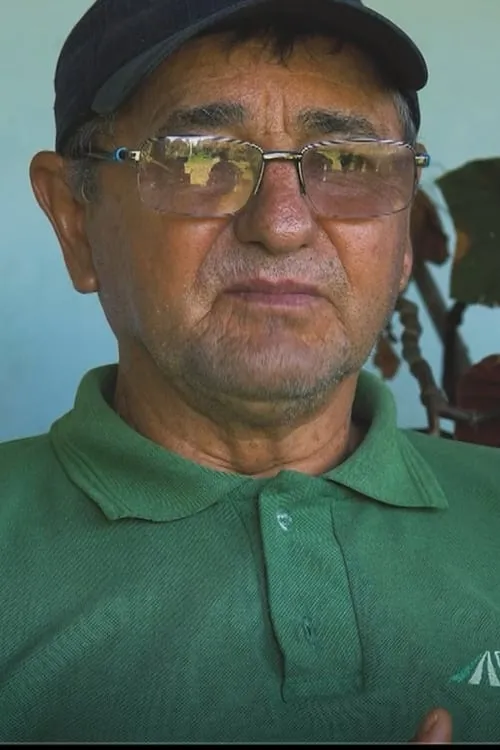 Oliva Cupsinski ha trabajado con Auri Turra en 1 ocasiones