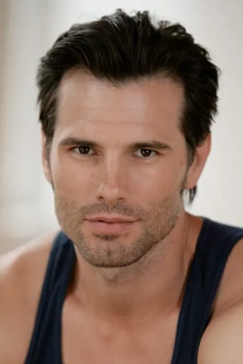 Austin Peck en su biografía y filmografía