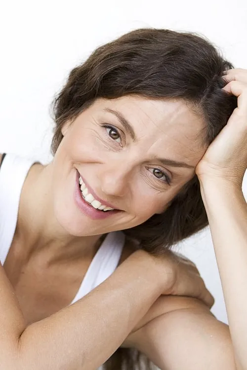 Avigail Ariely interpretando a Anat