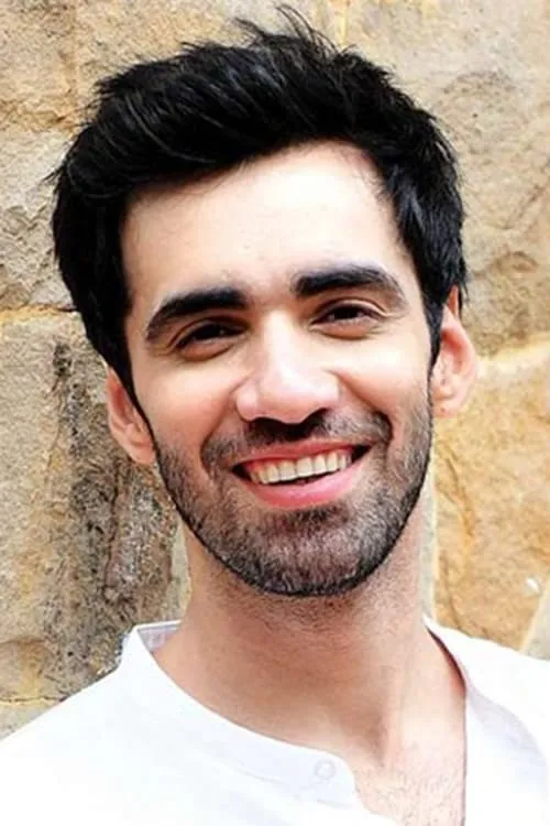 Foto de perfil del actor Avinash Tiwary en el reparto