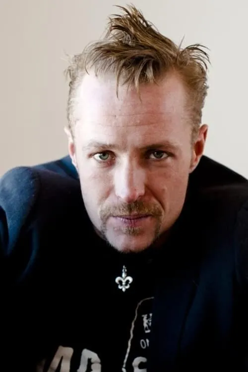 Tristan McIntosh ha trabajado con Axel Green en 1 ocasiones