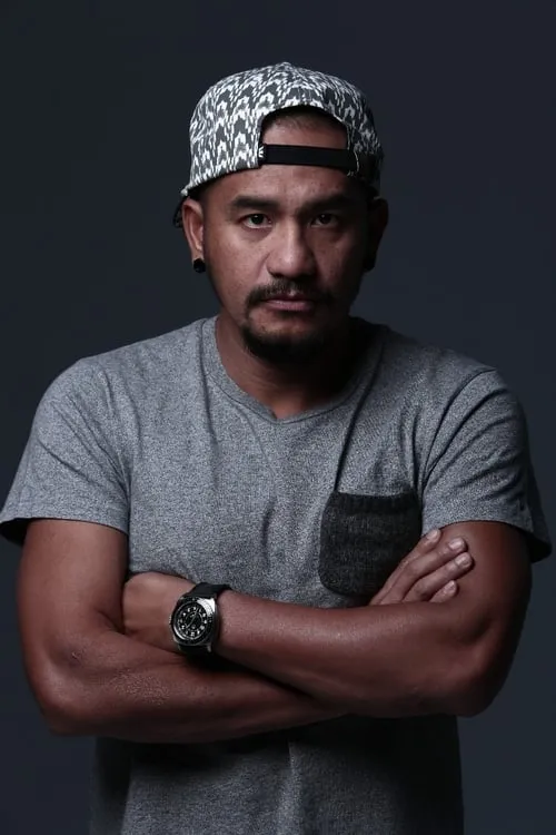 Tse Yu-Ling ha trabajado con Ayal Komod en 1 ocasiones