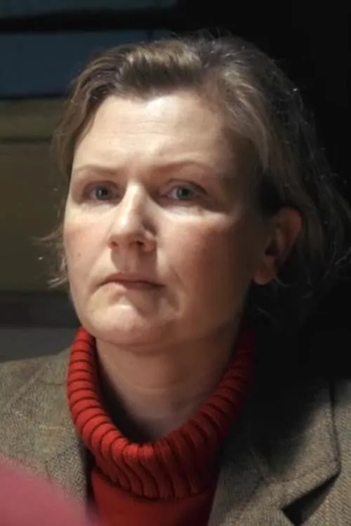 Aylin Yay interpretando a Eva