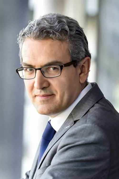 David Rachline ha trabajado con Aymeric Chauprade en 1 ocasiones