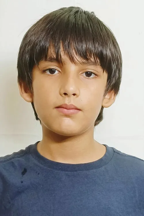 Azinkya Mishra — personaje: Aarav Singh Garewal