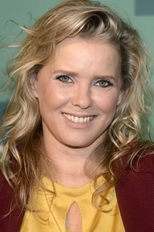 Babette van Veen — personaje: Sophie Woudenberg (moeder)