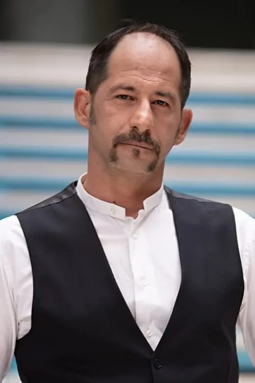 McColm Cephas Jr. ha trabajado con Babis Hawk Konstantinou en 1 ocasiones