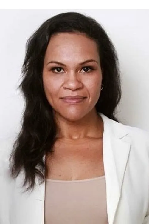 Barbara Borgga interpretando a Lenir