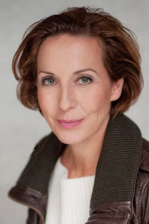 Barbara Lukešová interpretando a lékarka