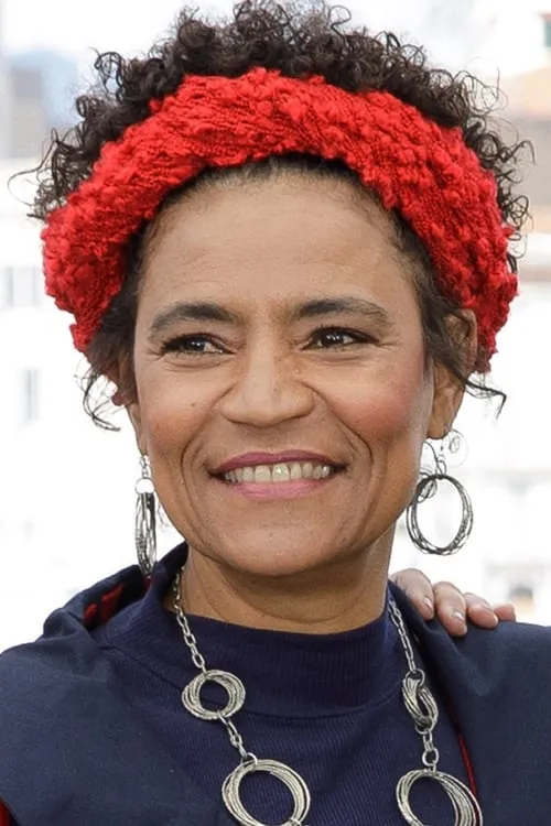 Isio Ghelman ha trabajado con Bárbara Santos en 1 ocasiones