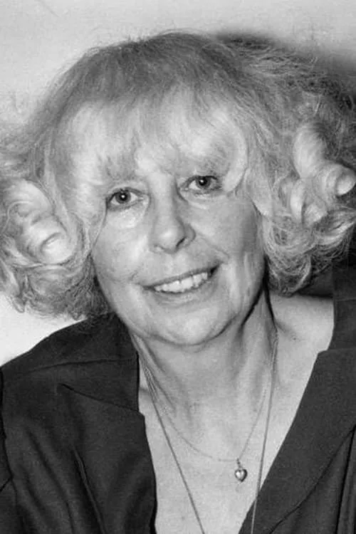 Barbara Wachowicz interpretando a Barbara Wachowicz (uncredited)