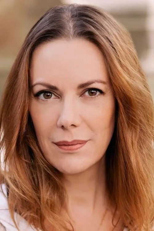 Luke Davis ha trabajado con Barbara Weetman en 1 ocasiones