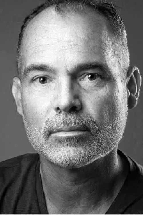 Aaron J. March ha trabajado con Barnaby Goodwin en 1 ocasiones