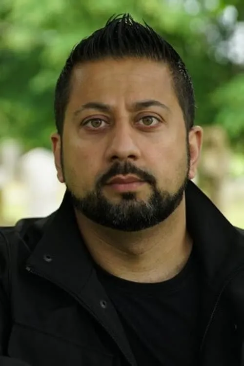 Barri Ghai — personaje: Himself