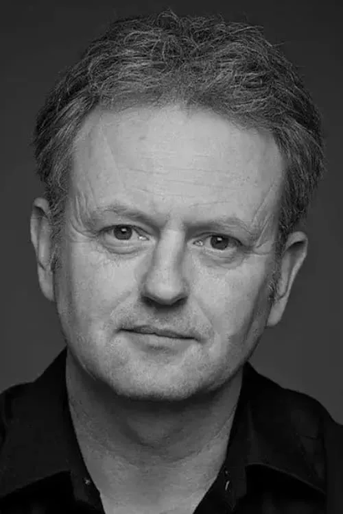 Barry Barnes interpretando a Máirtín