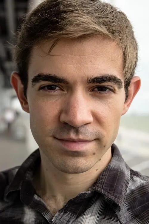 Sean Fenton ha trabajado con Bear Manescalchi en 1 ocasiones