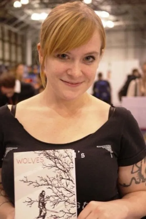 Janelle Asselin ha trabajado con Becky Cloonan en 1 ocasiones