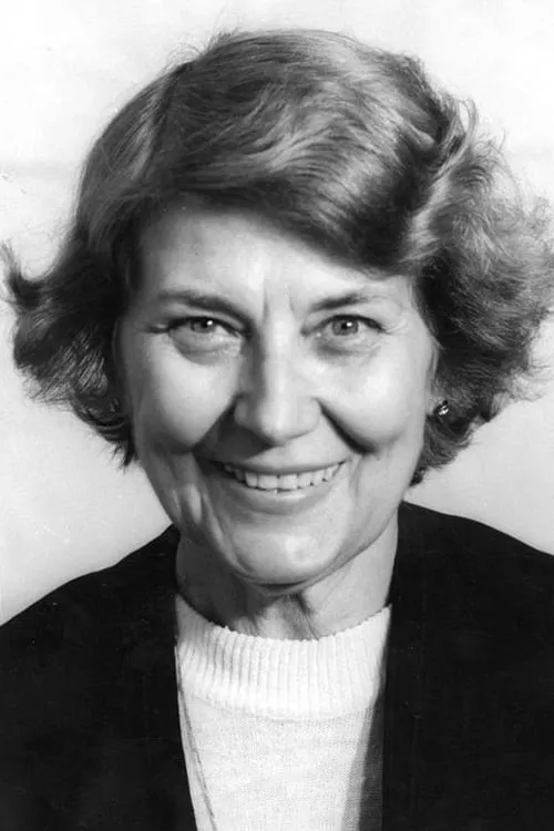 Běla Jurdová interpretando a