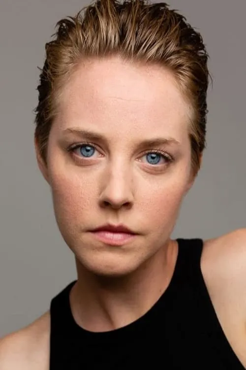 Belle Adams interpretando a Cashier