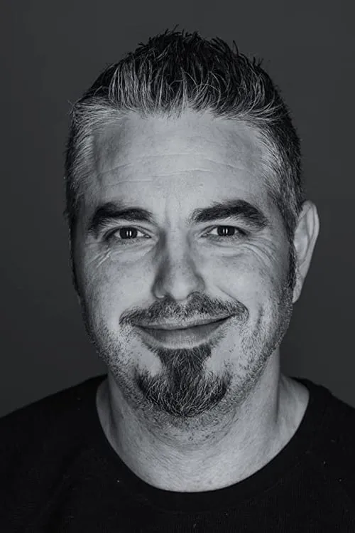 Rich Payne ha trabajado con Benjamin Madrid en 1 ocasiones