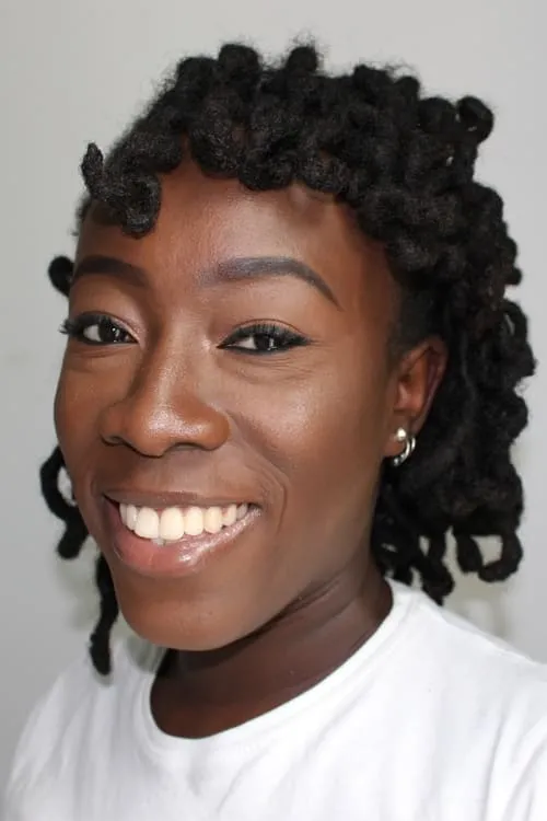 Benjamina Efua Dadzie — personaje: Self - Archaeologist