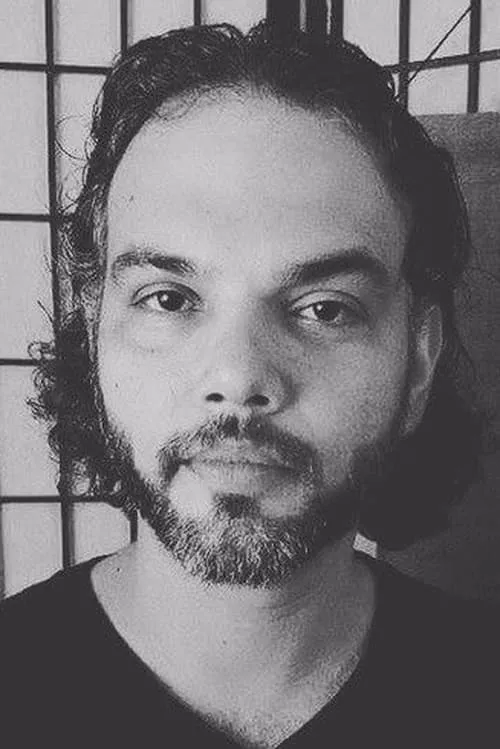 Frank Gonzalez ha trabajado con Benny Lee Kennedy en 1 ocasiones