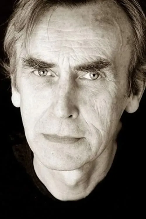 Robin Daugherty ha trabajado con Benny Young en 1 ocasiones