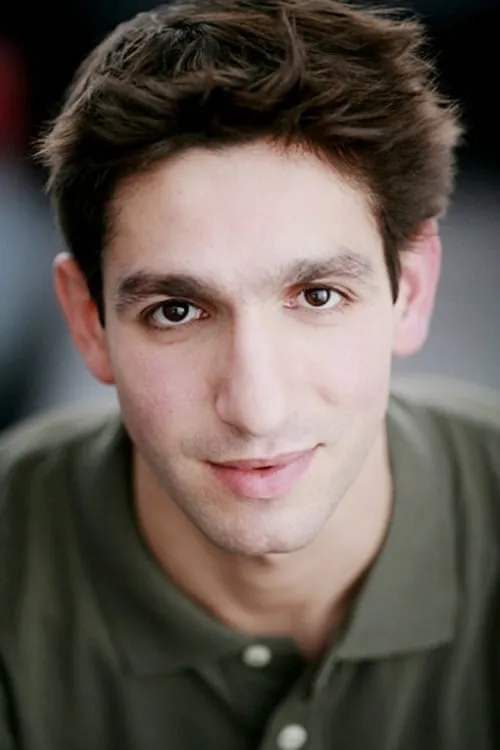 Benoît Turjman interpretando a Antoine