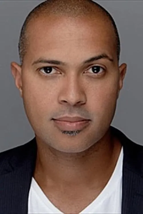 Bert LaBonté interpretando a Self