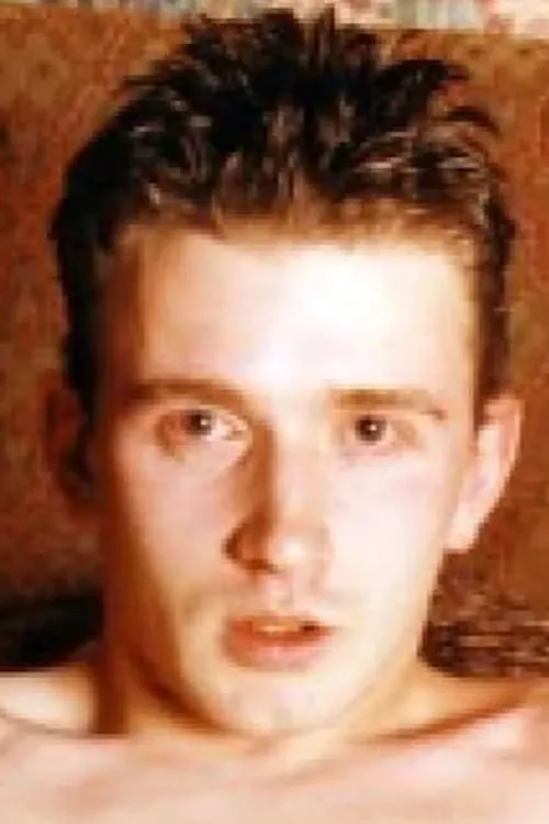 Bertrand Roubaud interpretando a