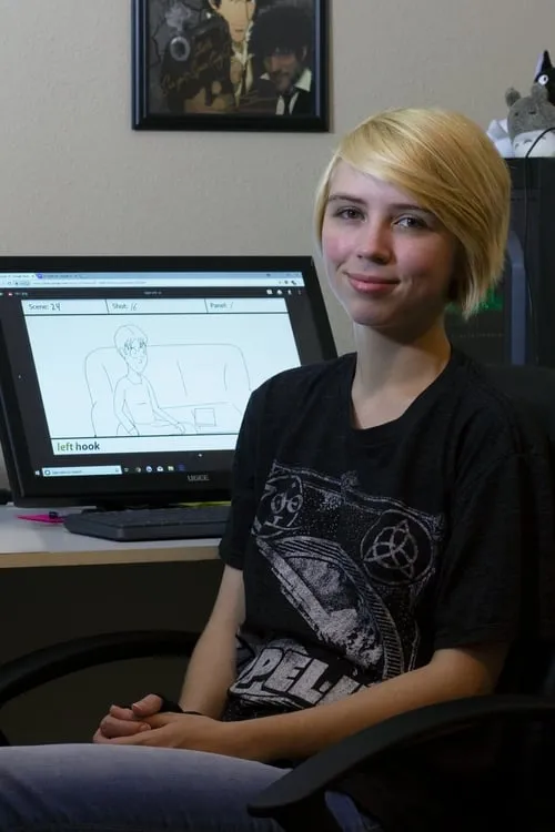 Tyler W. Moore ha trabajado con Beth Christine en 4 ocasiones