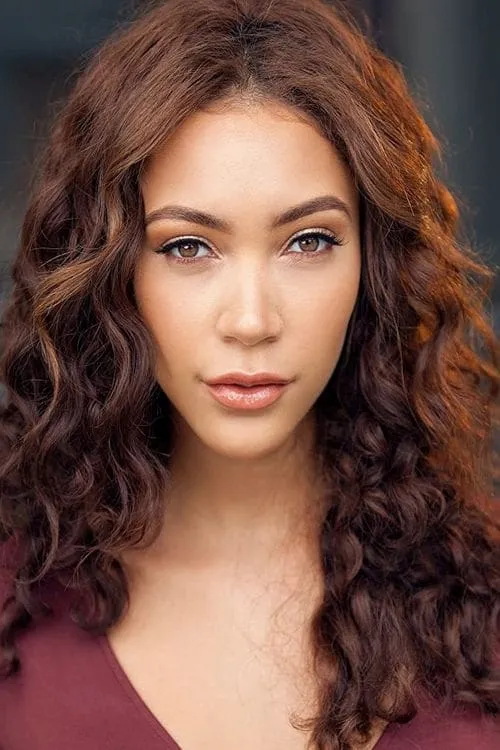 Bijon Hill interpretando a Bets