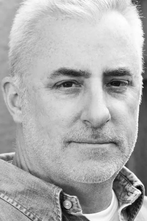 Bill Johnson interpretando a Buzz 'Buzzard' Fletcher