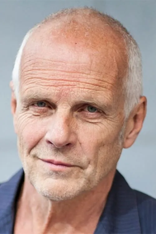 Bo Lyckman interpretando a Stig