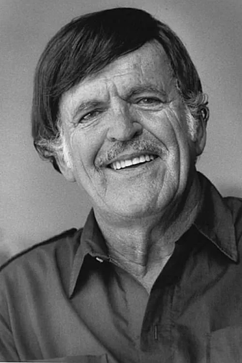 Bob Johnson — personaje: Man On Tape (voice)