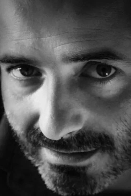 Stefano Deffenu ha trabajado con Bonifacio Angius en 1 ocasiones