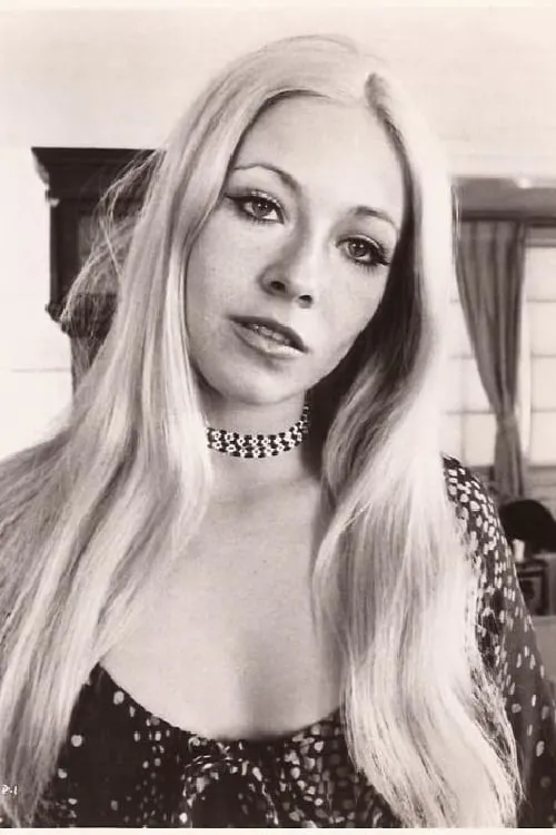 Bonnie Neilson interpretando a Clarissa