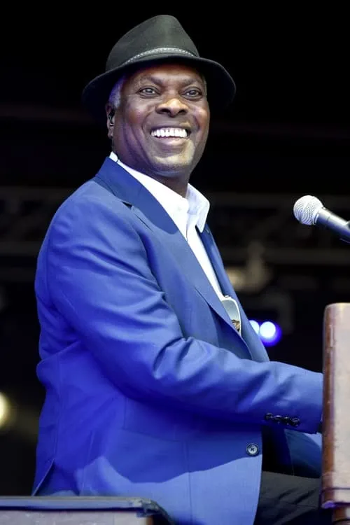 Booker T. Jones interpretando a 