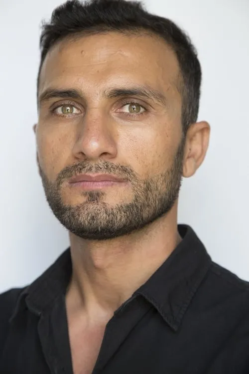 Ana Adams ha trabajado con Bouzan Hadawi en 1 ocasiones