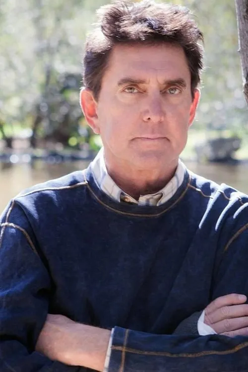 Bradford May interpretando a Himself