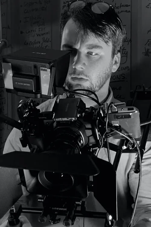 Melanie Revill ha trabajado con Bradley Charlton en 1 ocasiones