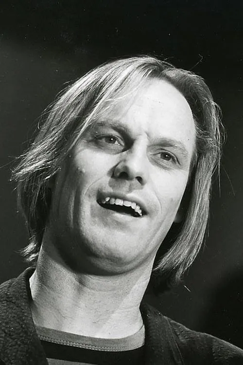 Freek de Jonge ha trabajado con Bram Vermeulen en 3 ocasiones