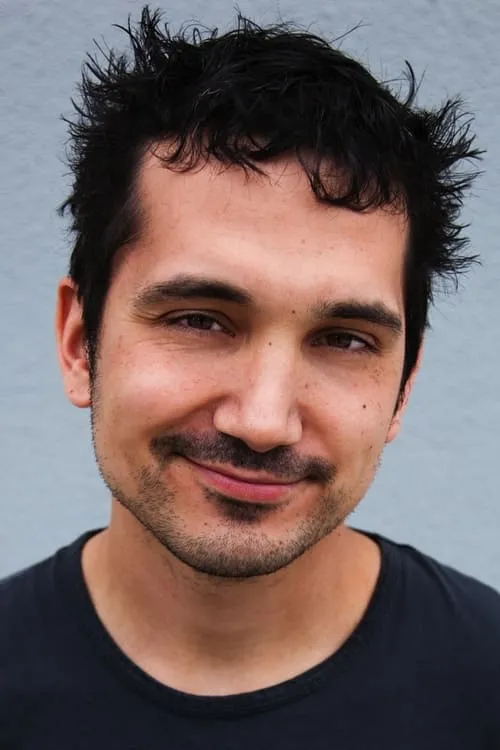 Brandon Farmahini — personaje: Self