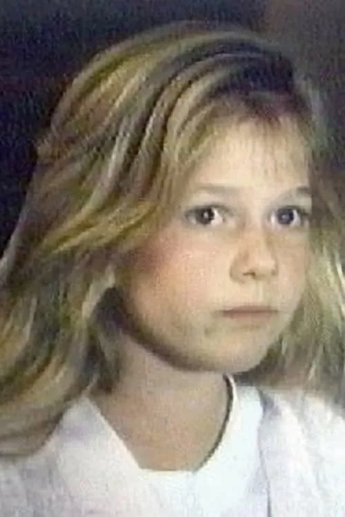 Brandy Gold interpretando a Marian Needham